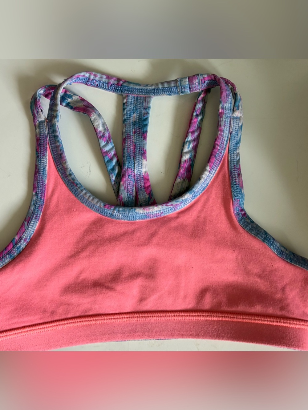 IVIVVA by LULULEMON girls size 6/7 bra top